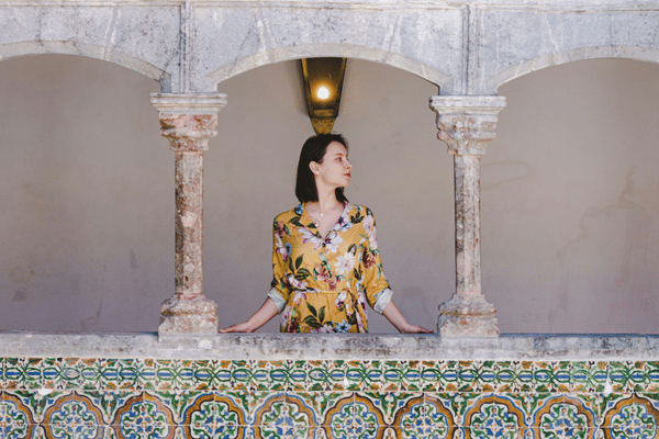 Dutch-speaking Operations Customer Expert in Lisbon